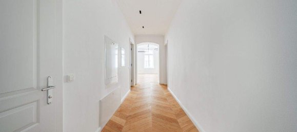 Квартира с 3 комнатами в Нойбау, Австрия № 135919 13