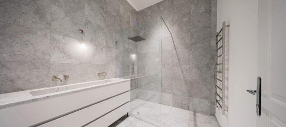 Квартира с 3 комнатами в Нойбау, Австрия № 135919 18