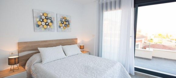 Villa de 3 dormitorios en La Herrada, Spain No. 7201 3