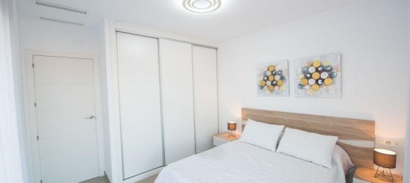 Villa de 3 dormitorios en La Herrada, Spain No. 7201 2