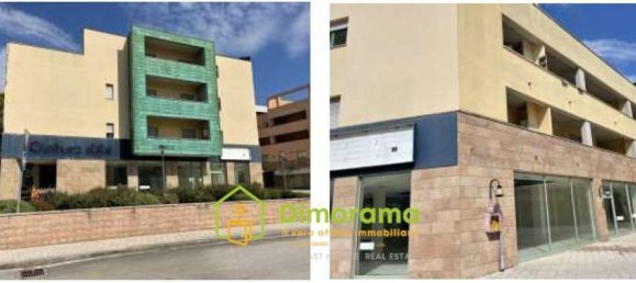  عقار تجاري في Perugia, Italy 256متر مربع رقم 51417 4