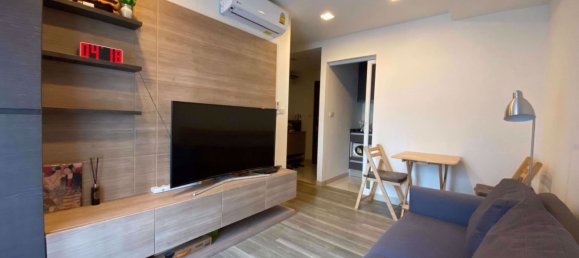 Apartamento com 2 quartos em condomínio em Phra Khanong, Thailand N.º 4852 2