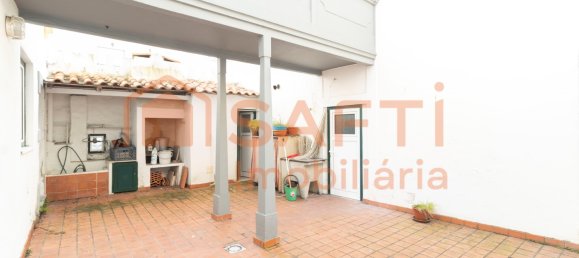 172m² Building in Nazare, Portugal No. 139400 32