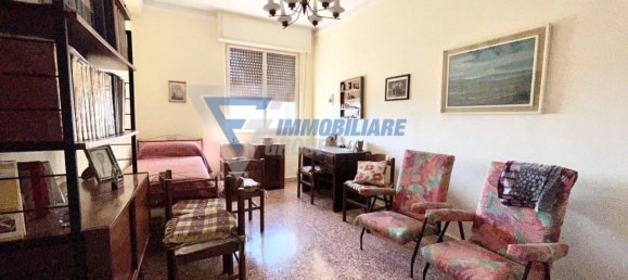 Apartamento de 3 dormitorios en Priolo Gargallo, Italy No. 201286 12