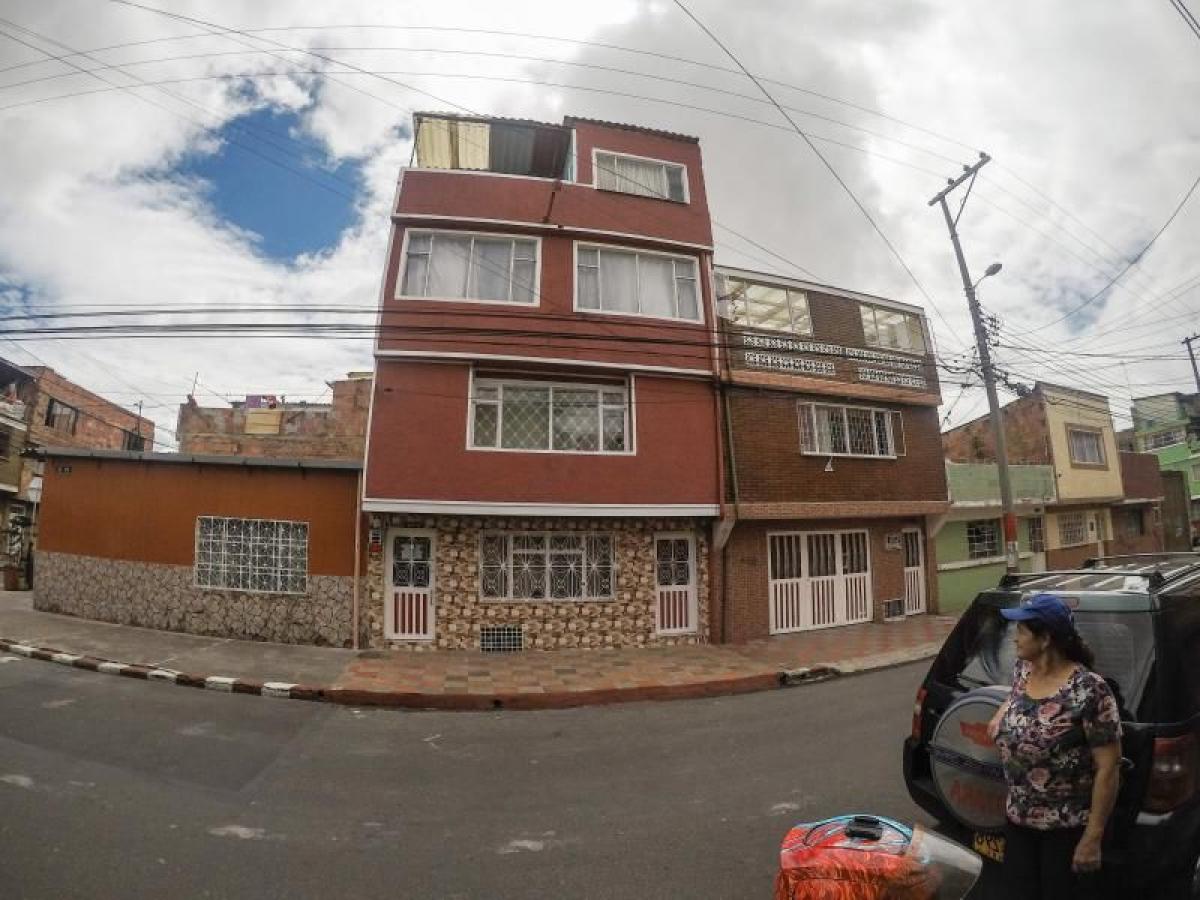 Casa T15 em Bogota, Colombia N.º 10730