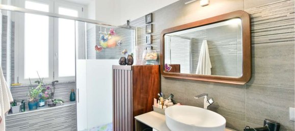 5غرفة منزل في Carugo, Italy رقم 5089 30