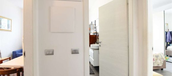 5غرفة منزل في Carugo, Italy رقم 5089 26