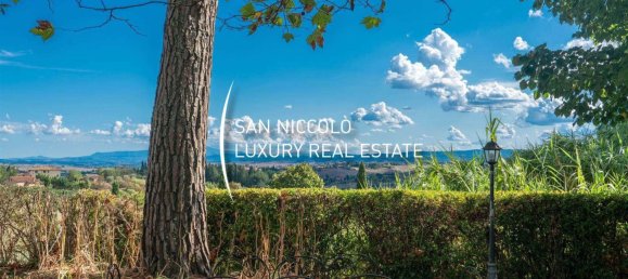 14 rooms Villa in Siena, Italy No. 196388 8