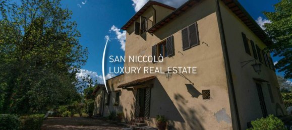 14 rooms Villa in Siena, Italy No. 196388 4