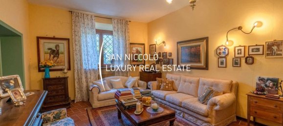 14 rooms Villa in Siena, Italy No. 196388 11