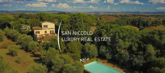 14 rooms Villa in Siena, Italy No. 196388 2