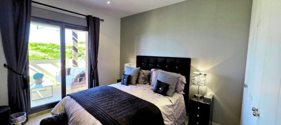 2 bedrooms Penthouse in Chullera, Spain No. 146945 4