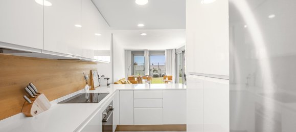 2 bedrooms Apartment in Estepona, Spain No. 184893 7