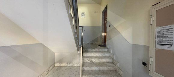 3 rooms Apartment in Giugliano in Campania, Italy No. 23222 2
