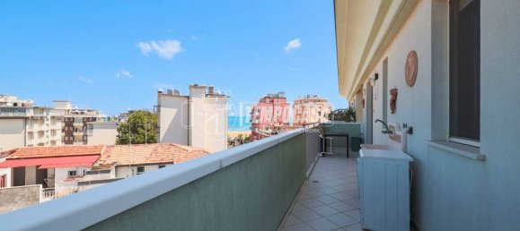 Apartamento de 2 dormitorios en Rimini, Italy No. 299159 16