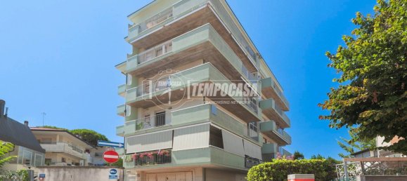Apartamento de 2 dormitorios en Rimini, Italy No. 299159 20