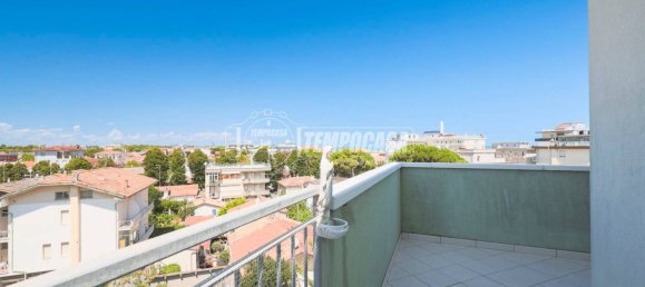 Apartamento de 2 dormitorios en Rimini, Italy No. 299159 15