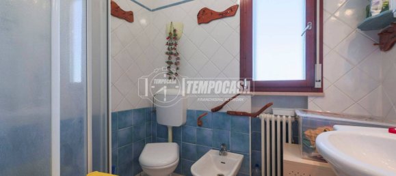 Apartamento de 2 dormitorios en Rimini, Italy No. 299159 14