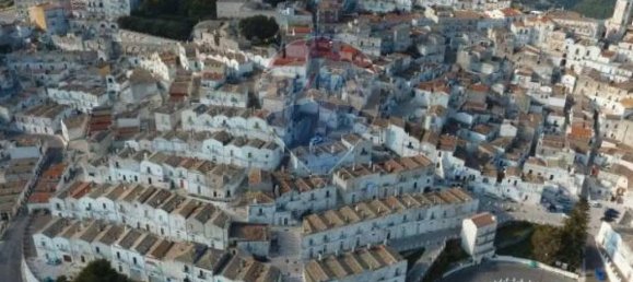 3 rooms House in Monte Sant'Angelo, Italy No. 172327 5