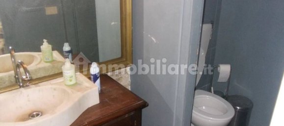 2 rooms Commercial property in Rome, Italy No. 114275 4
