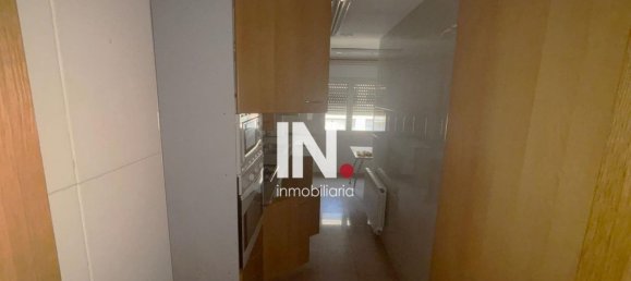 4 Schlafzimmer Wohnung in Lleida, Spain, Nr. 172824 11