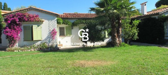 6 bedrooms Villa in Antibes, France No. 298420 9