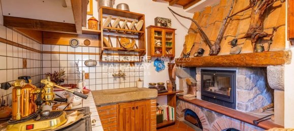 4 bedrooms Villa in Figline e Incisa Valdarno, Italy No. 236165 6