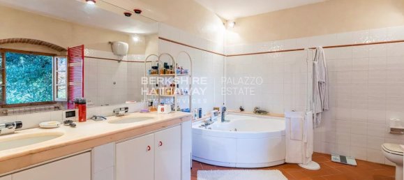 4 bedrooms Villa in Figline e Incisa Valdarno, Italy No. 236165 11