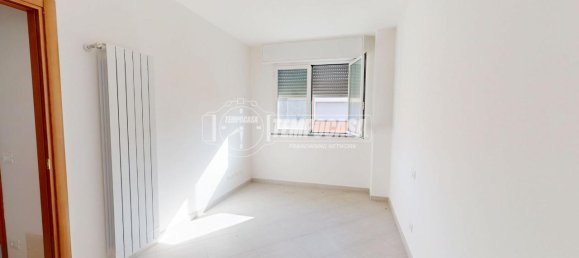 Apartamento de 3 divisões em Loano, Italy N.º 32155 2