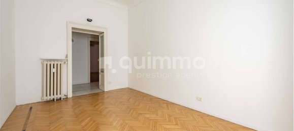 3 bedrooms Apartment in Milan, Italy No. 345034 6