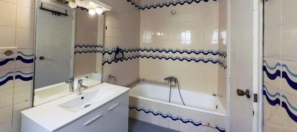 5 bedrooms Apartment in Valencia, Spain No. 143660 12