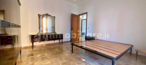 Квартира с 3 спальнями в Виченца, Италия № 272455 12