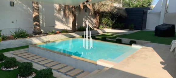 5 bedrooms Villa in Yas Island, UAE No. 26850 16