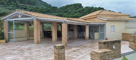House for sale in Zakynthos, Ionian Islands, Peloponnese, Western Greece and the Ionian, Greece № 647 3