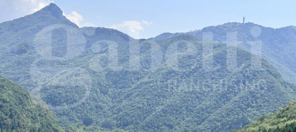 Apartamento de 3 habitaciónes en Rezzago, Italy No. 311701 24