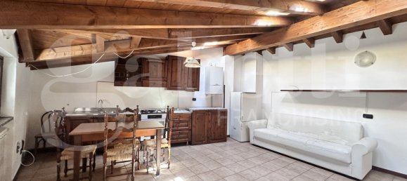 Apartamento de 3 habitaciónes en Rezzago, Italy No. 311701 5