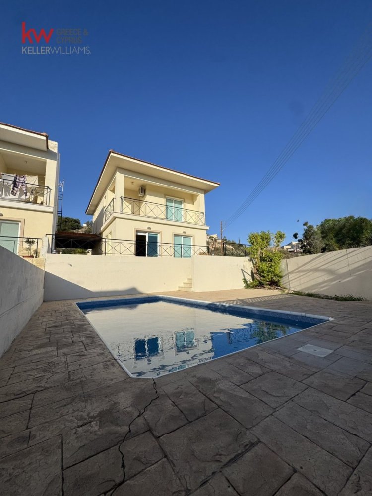 3 chambres Maison de ville à Anafotia, Cyprus No. 26156