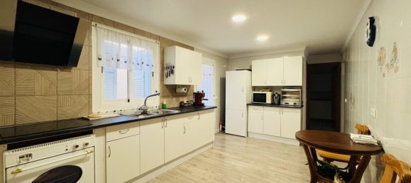 Casa de 4 dormitorios en Santa Ponsa, Spain No. 16283 4