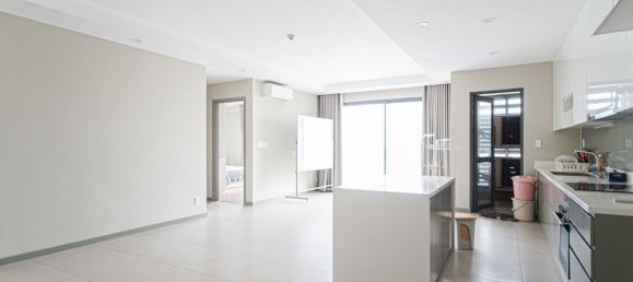 3 bedrooms Apartment in District 4, Vietnam No. 17670 2