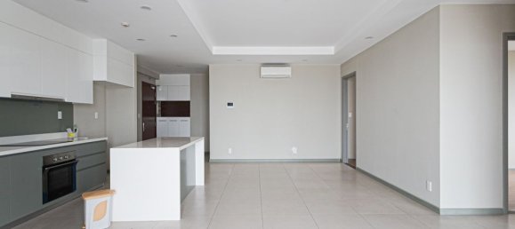 3 bedrooms Apartment in District 4, Vietnam No. 17670 4