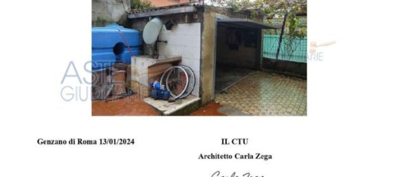 Квартира с 4 комнатами в Чампино, Италия № 201913 25