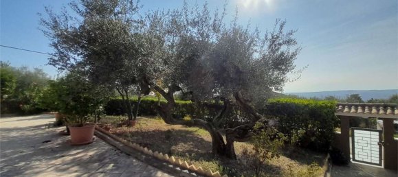 10 rooms Villa in Loreto Aprutino, Italy No. 72878 10