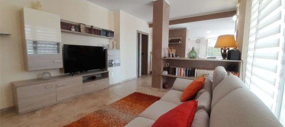10 rooms Villa in Loreto Aprutino, Italy No. 72878 21