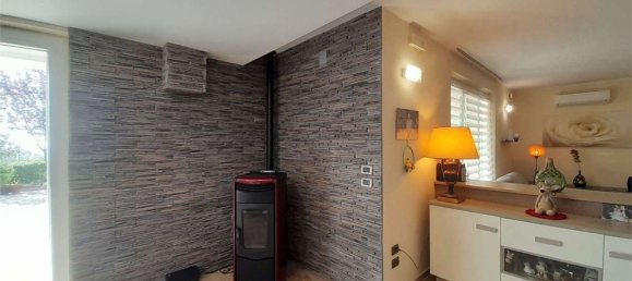 10 rooms Villa in Loreto Aprutino, Italy No. 72878 25