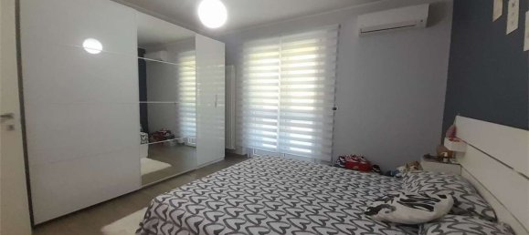 10 rooms Villa in Loreto Aprutino, Italy No. 72878 26