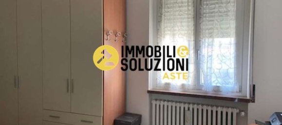 6 rooms Apartment in Verdello, Italy No. 184984 3