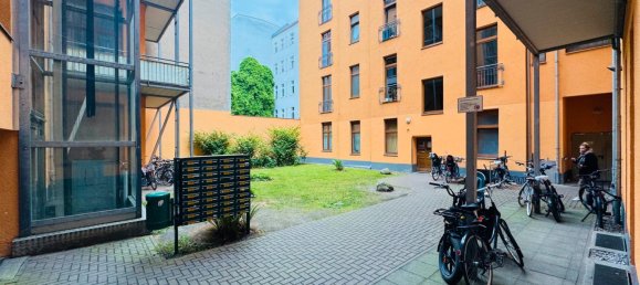 Apartamento de 3 dormitorios en Friedrichshain, Germany No. 365392 22