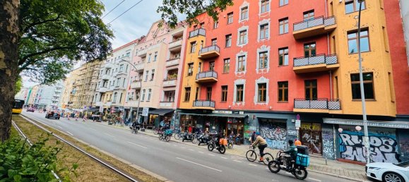 Apartamento de 3 dormitorios en Friedrichshain, Germany No. 365392 24