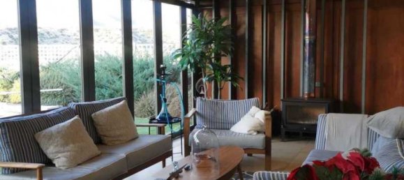 4 Schlafzimmer Gewerbliche Immobilie in Mesa Geitonia, Cyprus, Nr. 19028 4