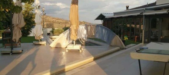 4 Schlafzimmer Gewerbliche Immobilie in Mesa Geitonia, Cyprus, Nr. 19028 7